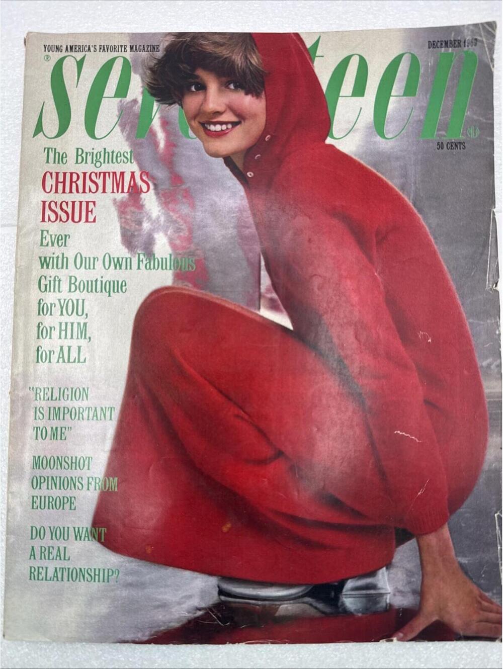 Vintage December 1969 Seventeen Magazine Christmas Issue 60s Fashions Beauty